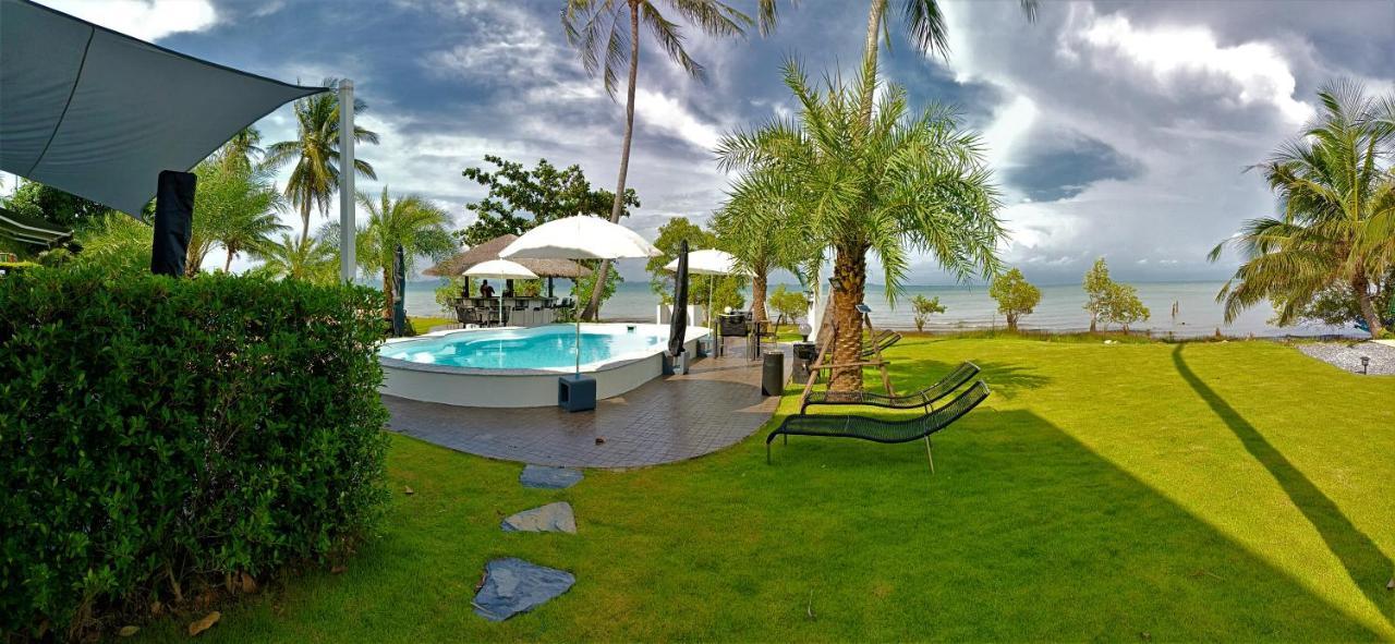Beachfront Pool Villa And Apartment Csang-sziget Kültér fotó